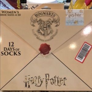 Harry Potter Hogwarts women’s 12 days of socks